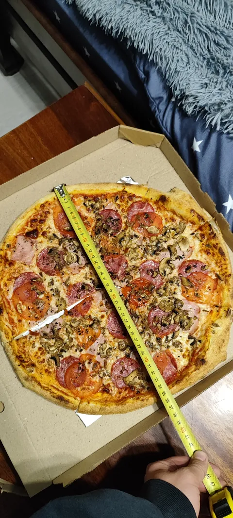 Veterano Pizza image 3