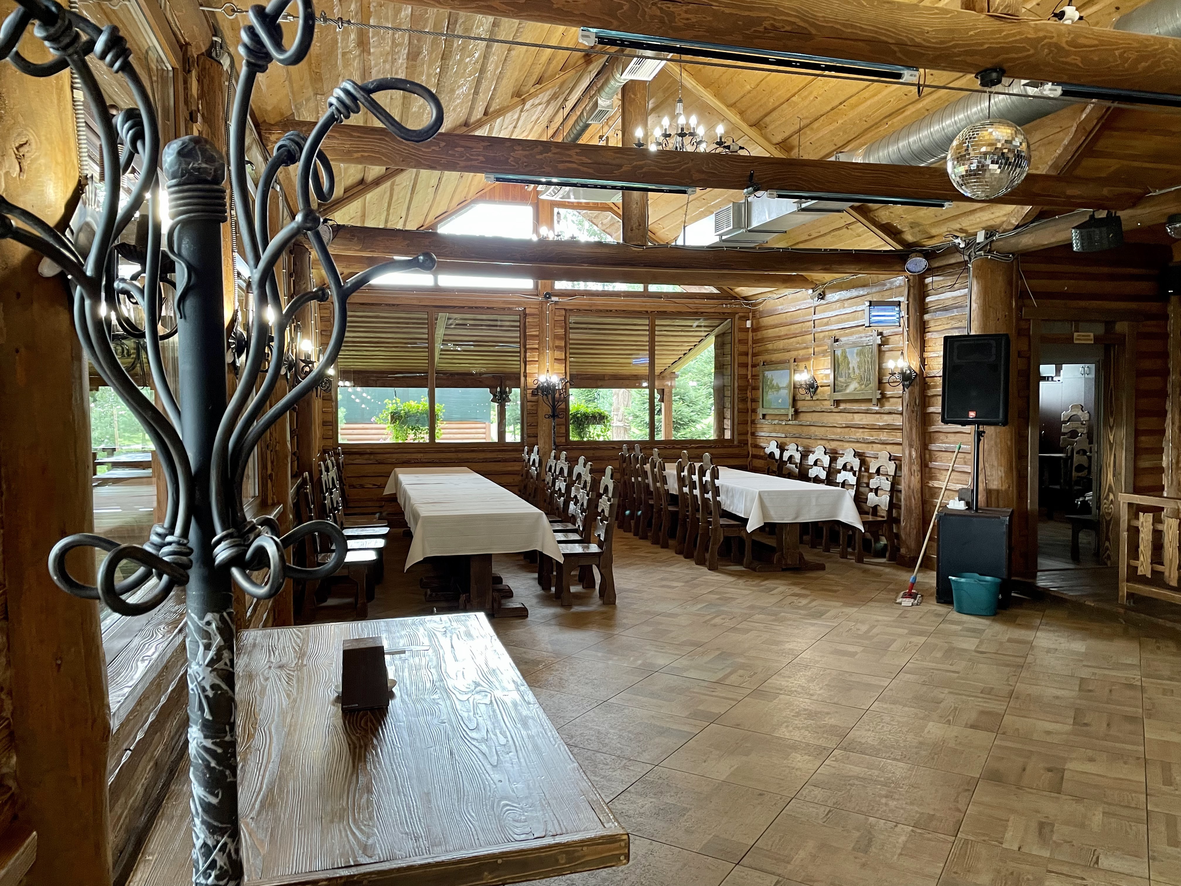 Корчма на Заліссі image 1