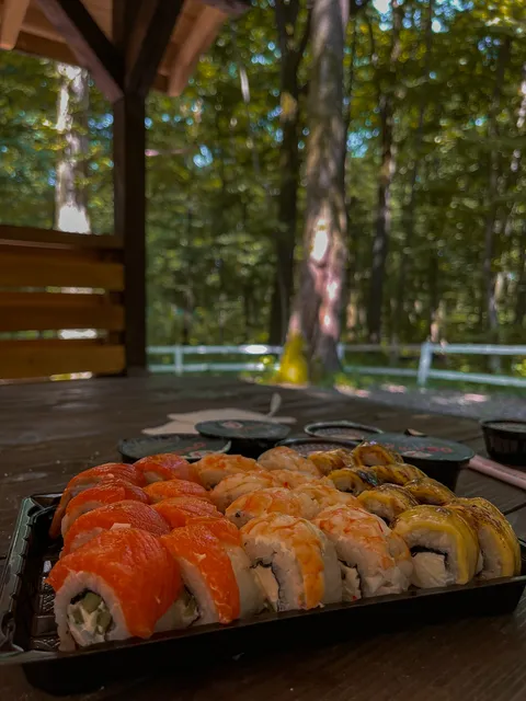 Osama Sushi image 5