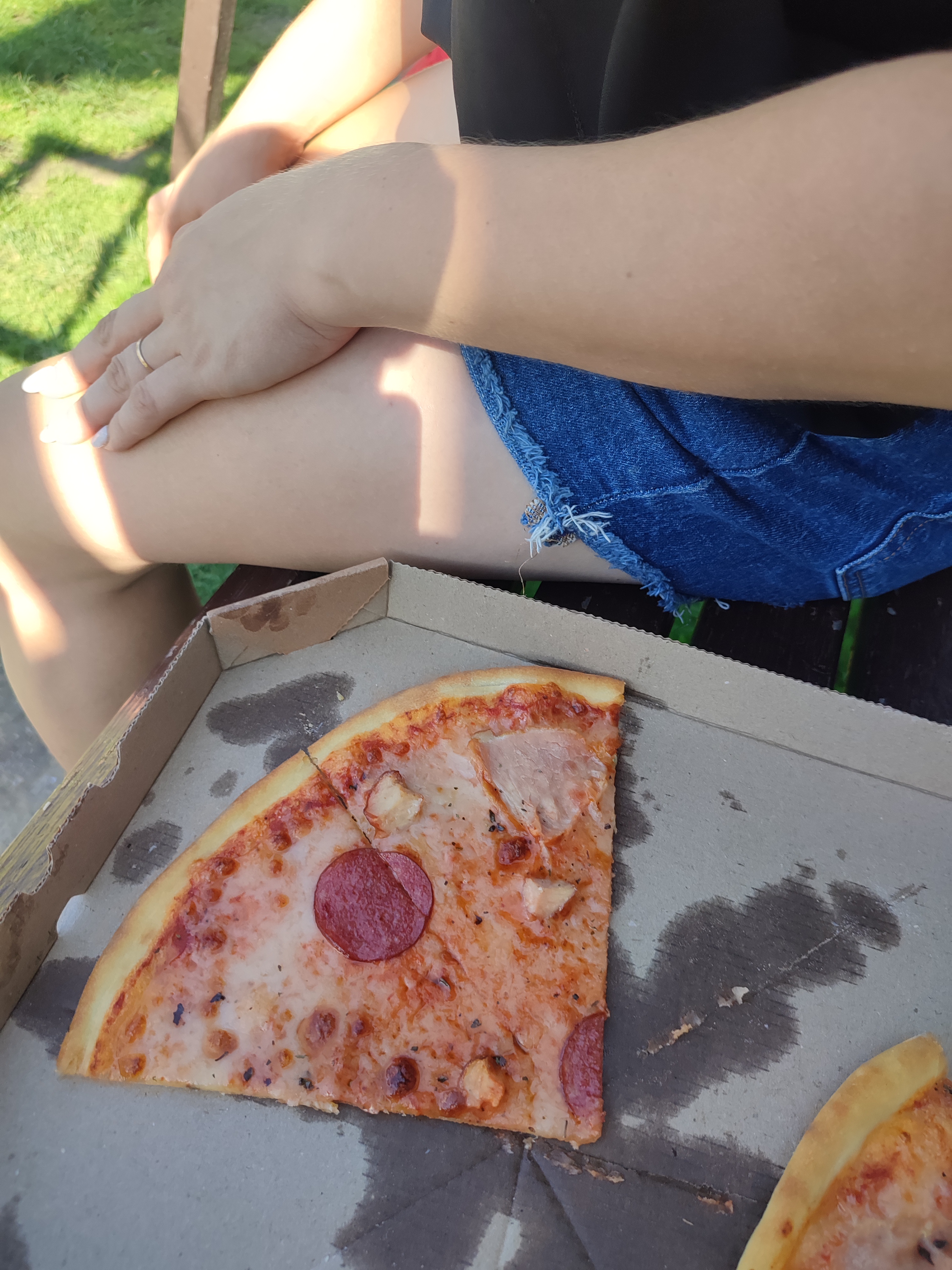 Domino Pizza & Burger image 8