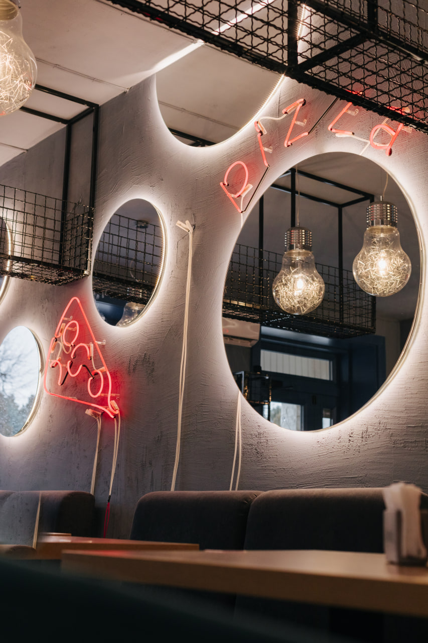 California-sushi-pizza image 7