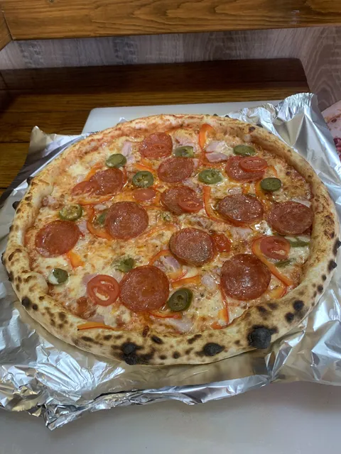 Kombo Pizza image 2