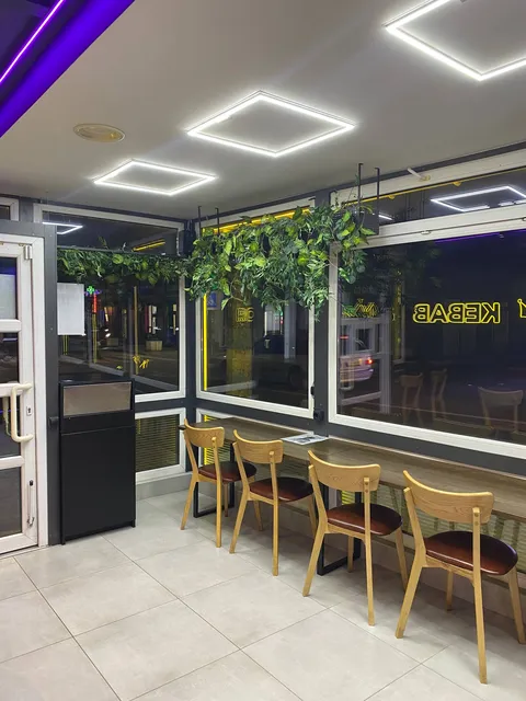 Royal Kebab Мостиська image 1