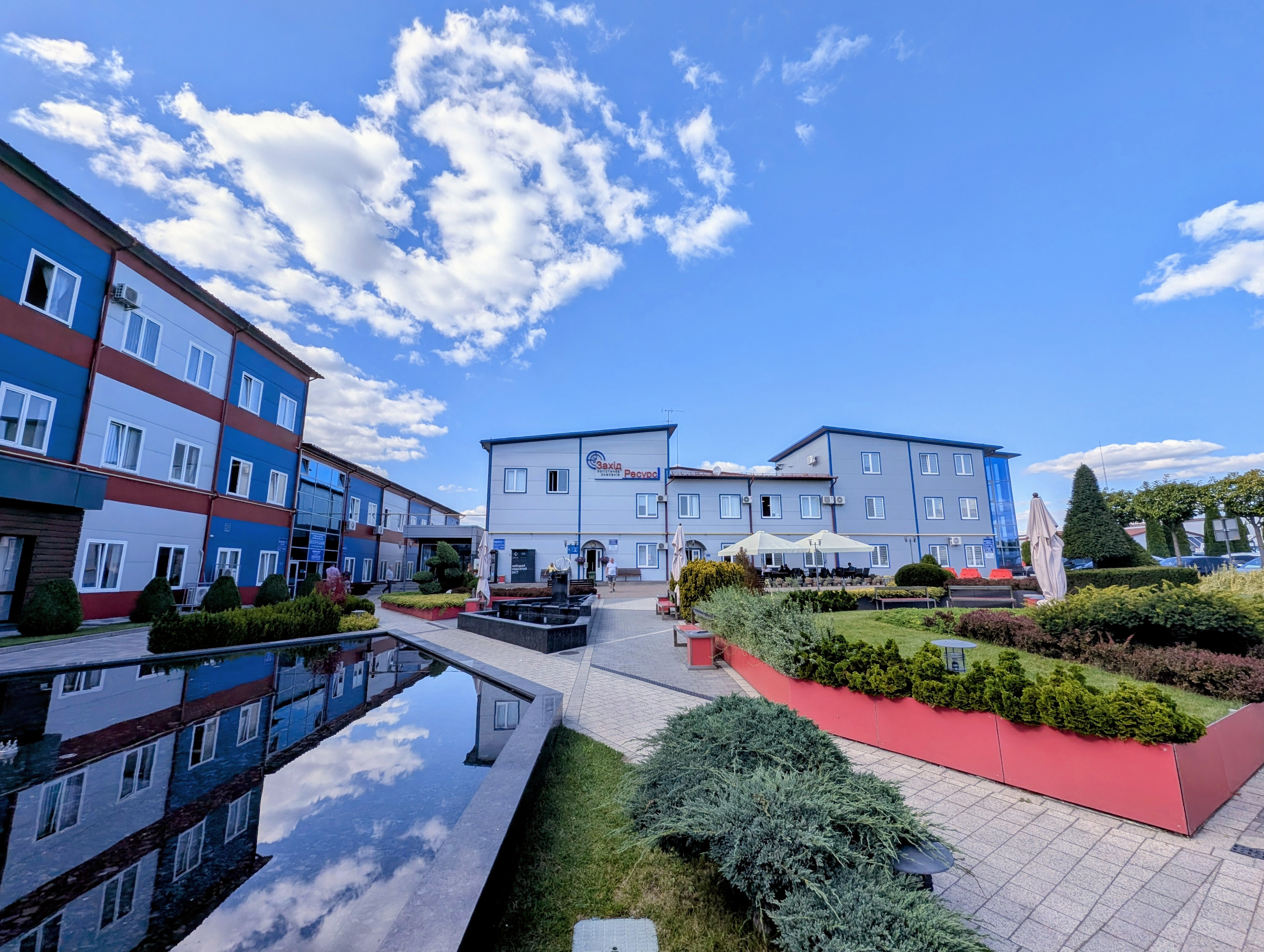 ресторан "Garden Hill" image 6