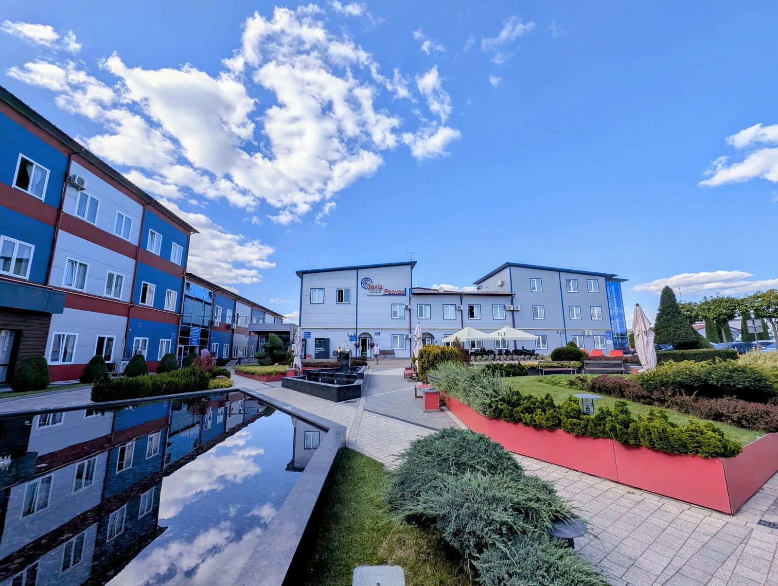 ресторан "Garden Hill" image 6