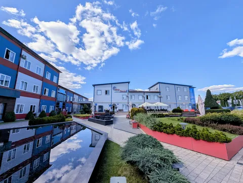 ресторан "Garden Hill" image 6