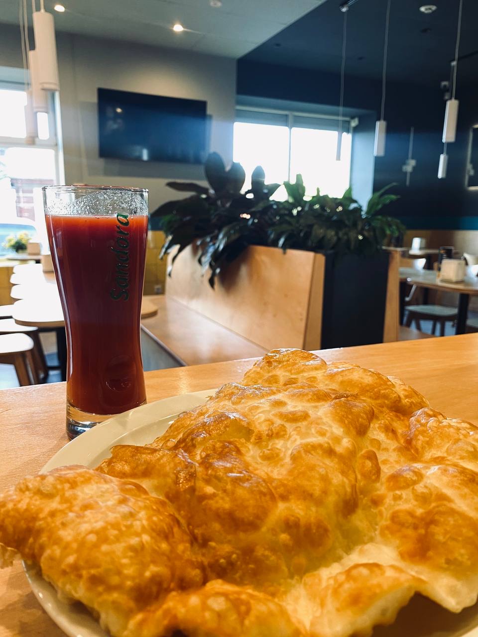 BUREK / БУРЕК - чебуреки та пиво в Яворові image 4