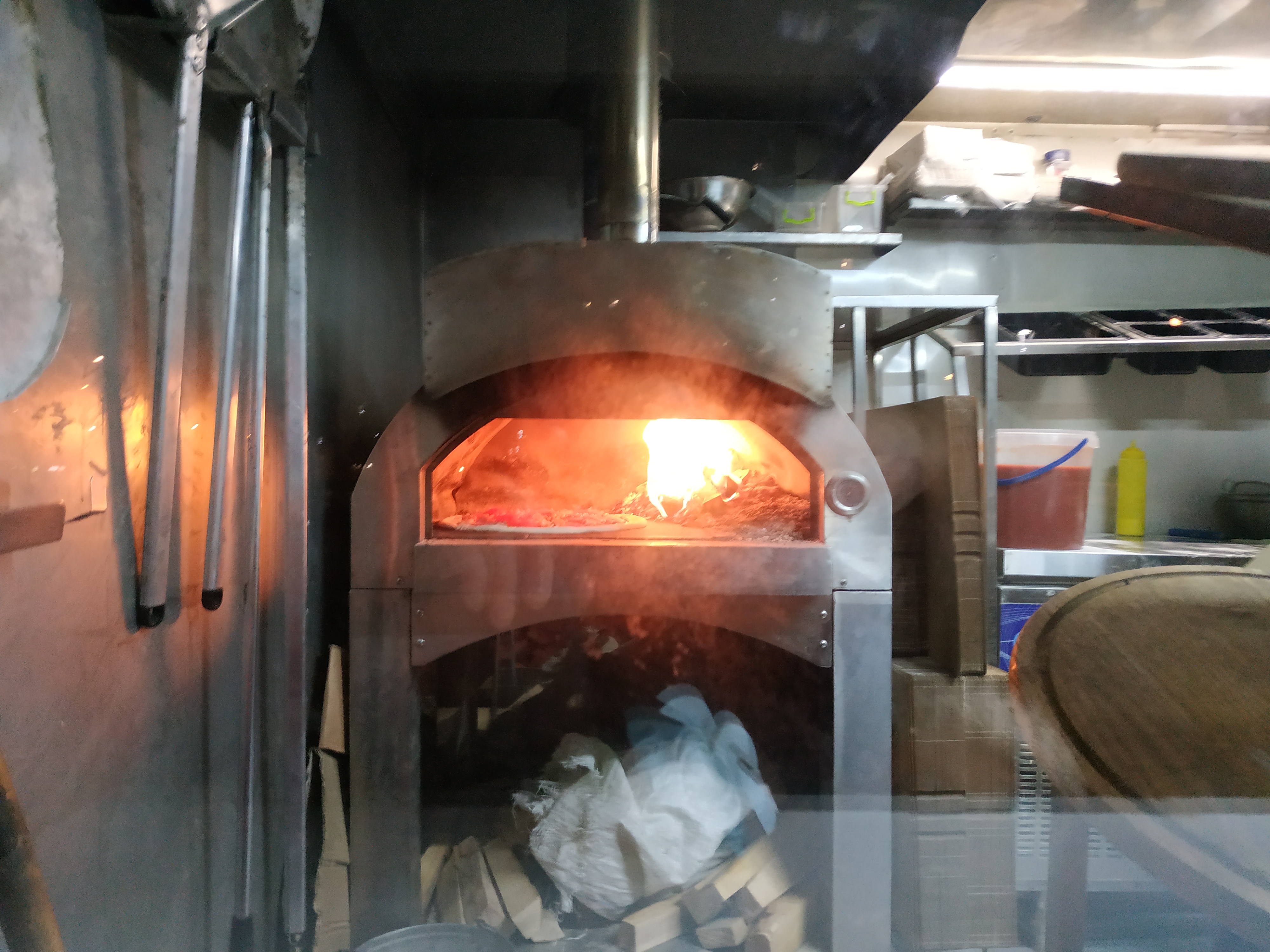 ДОН КАРЛО ПІЦА НА ДРОВАХ image 5