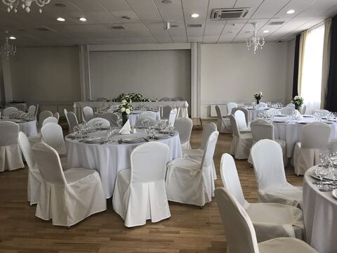 Ресторан у Львові - Ramada Lviv image 1