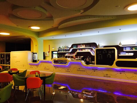 Terminal A image 7