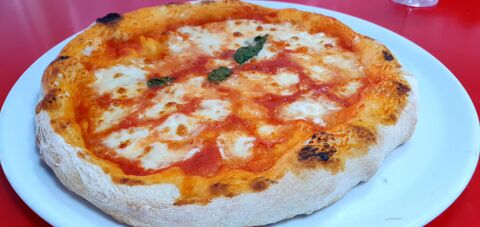 BNB Pizza image 6