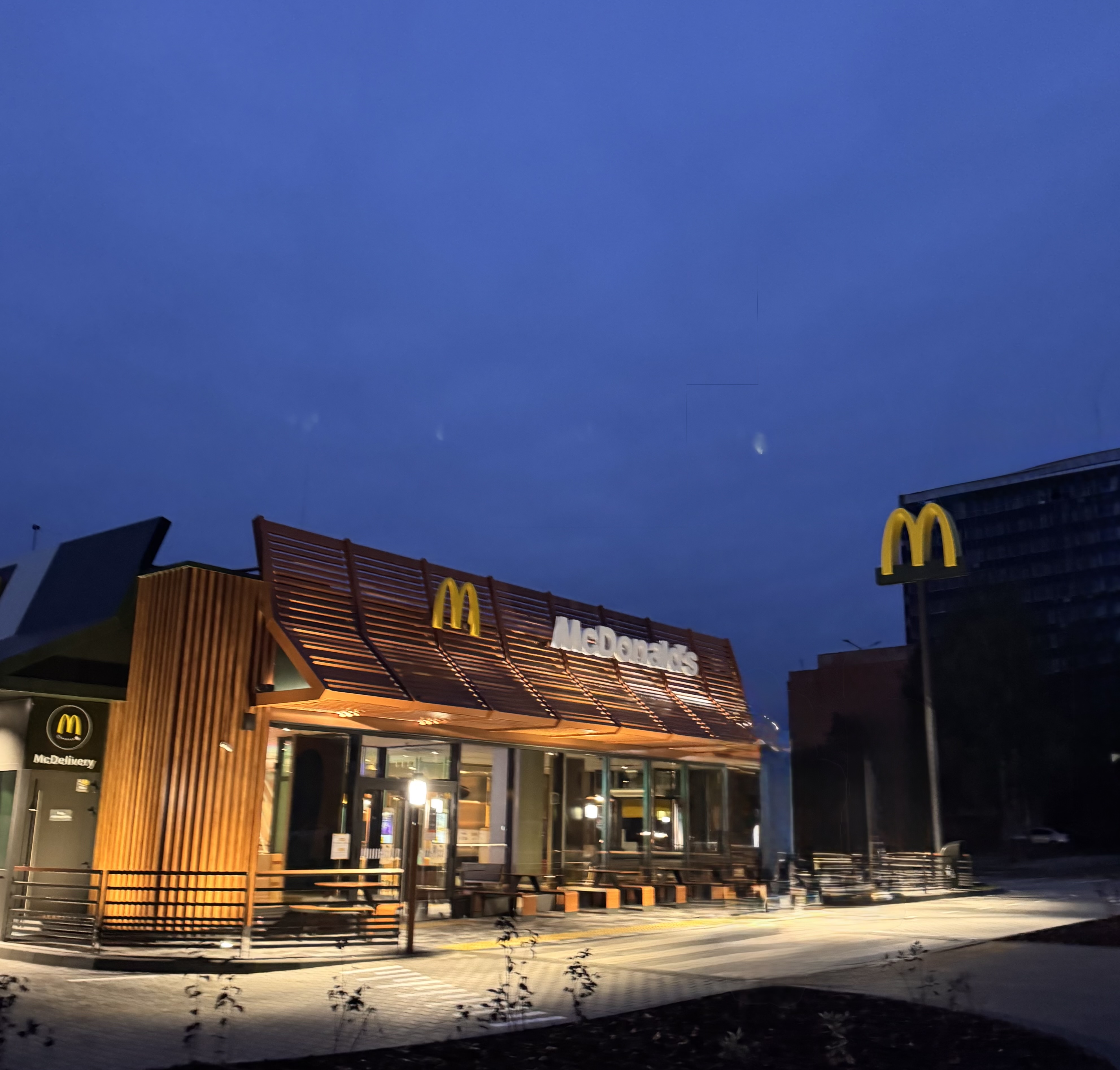 Mcdonald's image 3