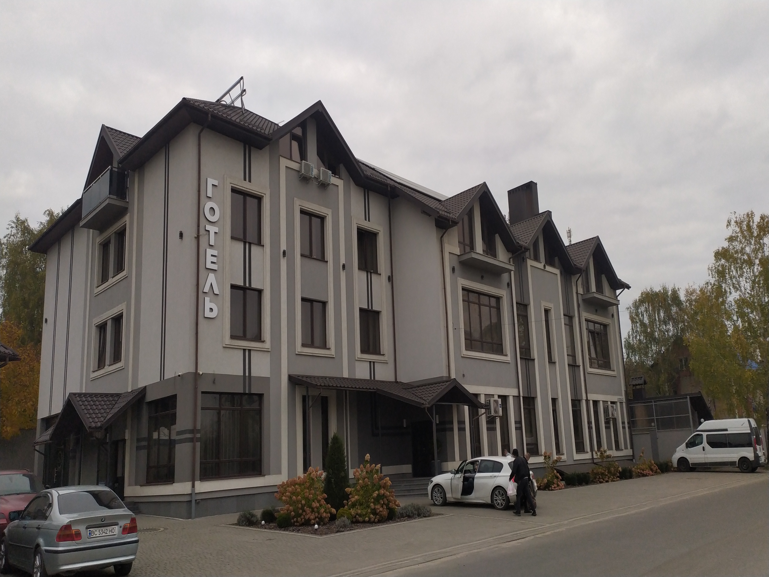 Готельно- ресторанний комплекс Ліка image 4