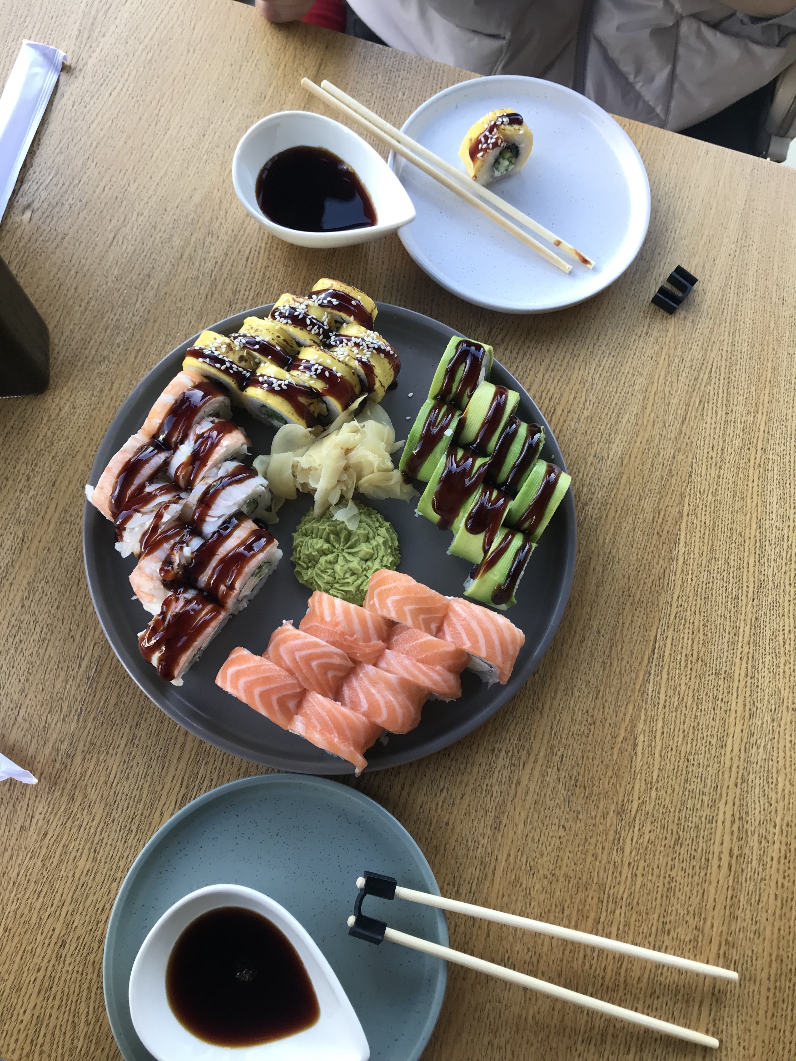 Kvadrat Sushi&Pizza image 2