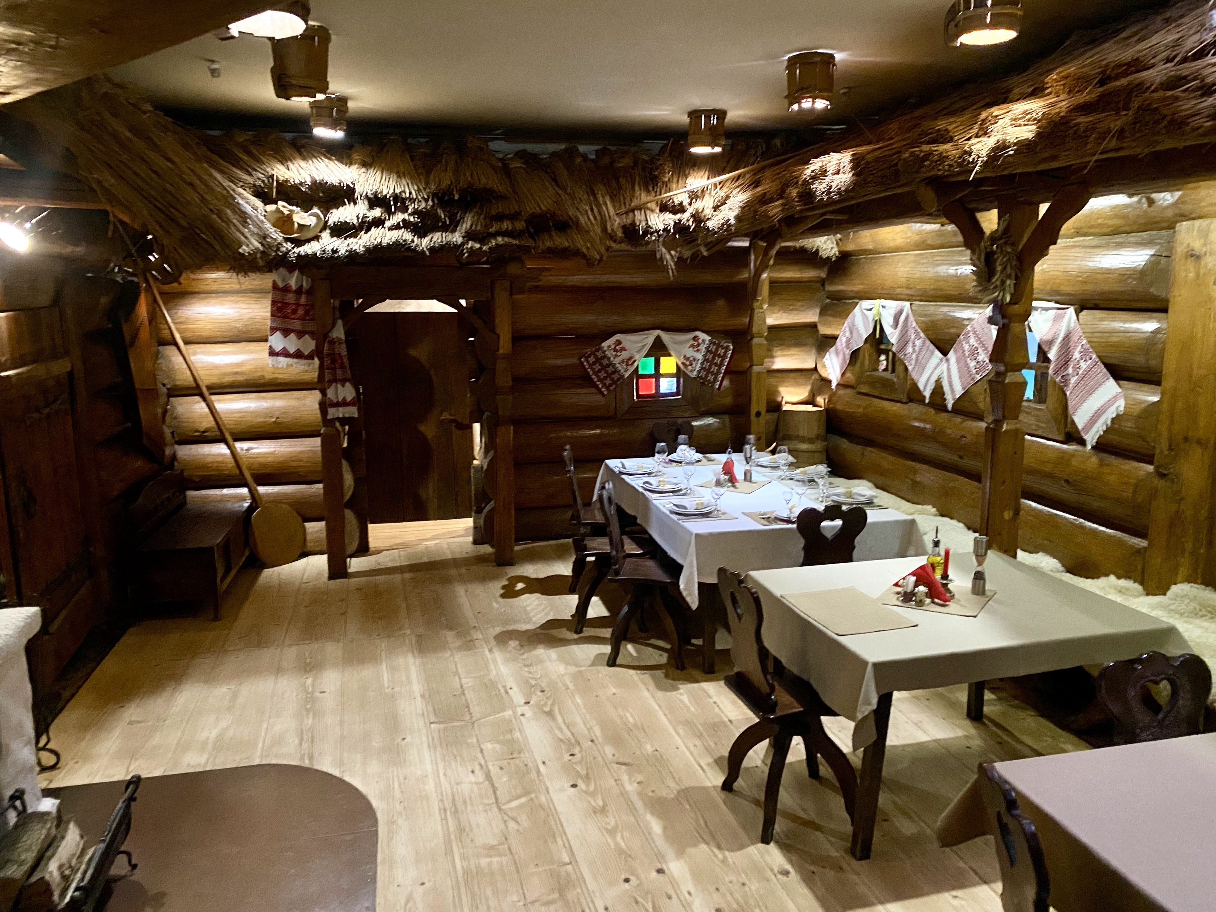 Seven piggies image 5