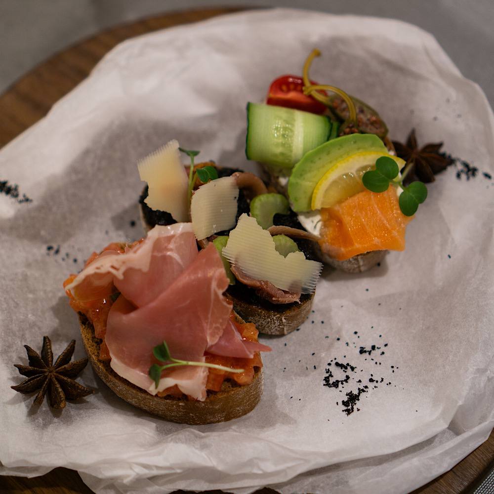 Love & Lviv cafe (той самий Love & Lviv друга локація) image 2