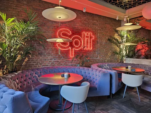 Split Club image 1