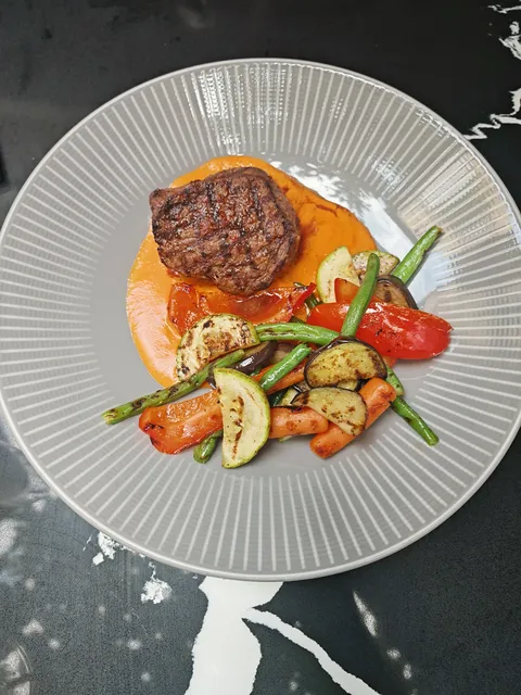Aristo Restaurant image 3
