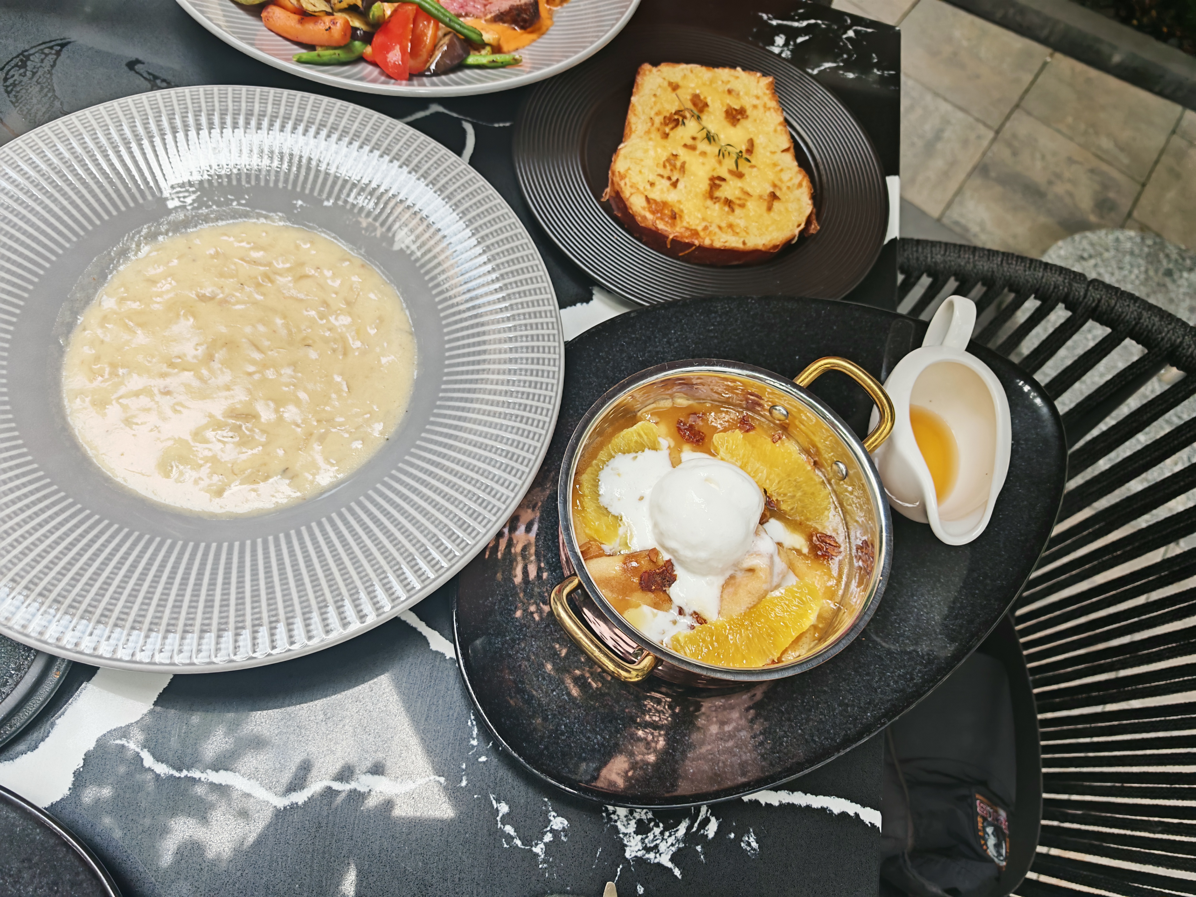 Aristo Restaurant image 7