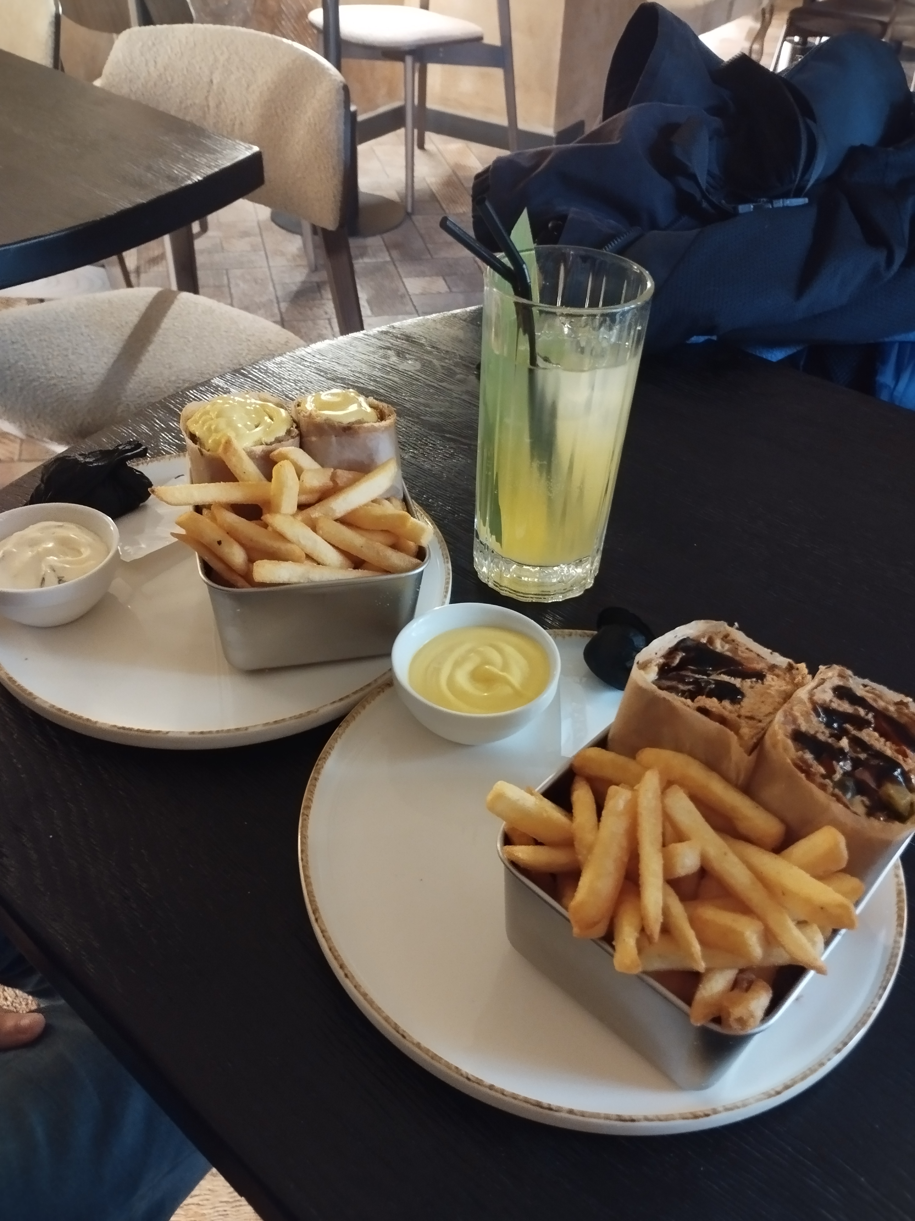 Tutti кафе image 3