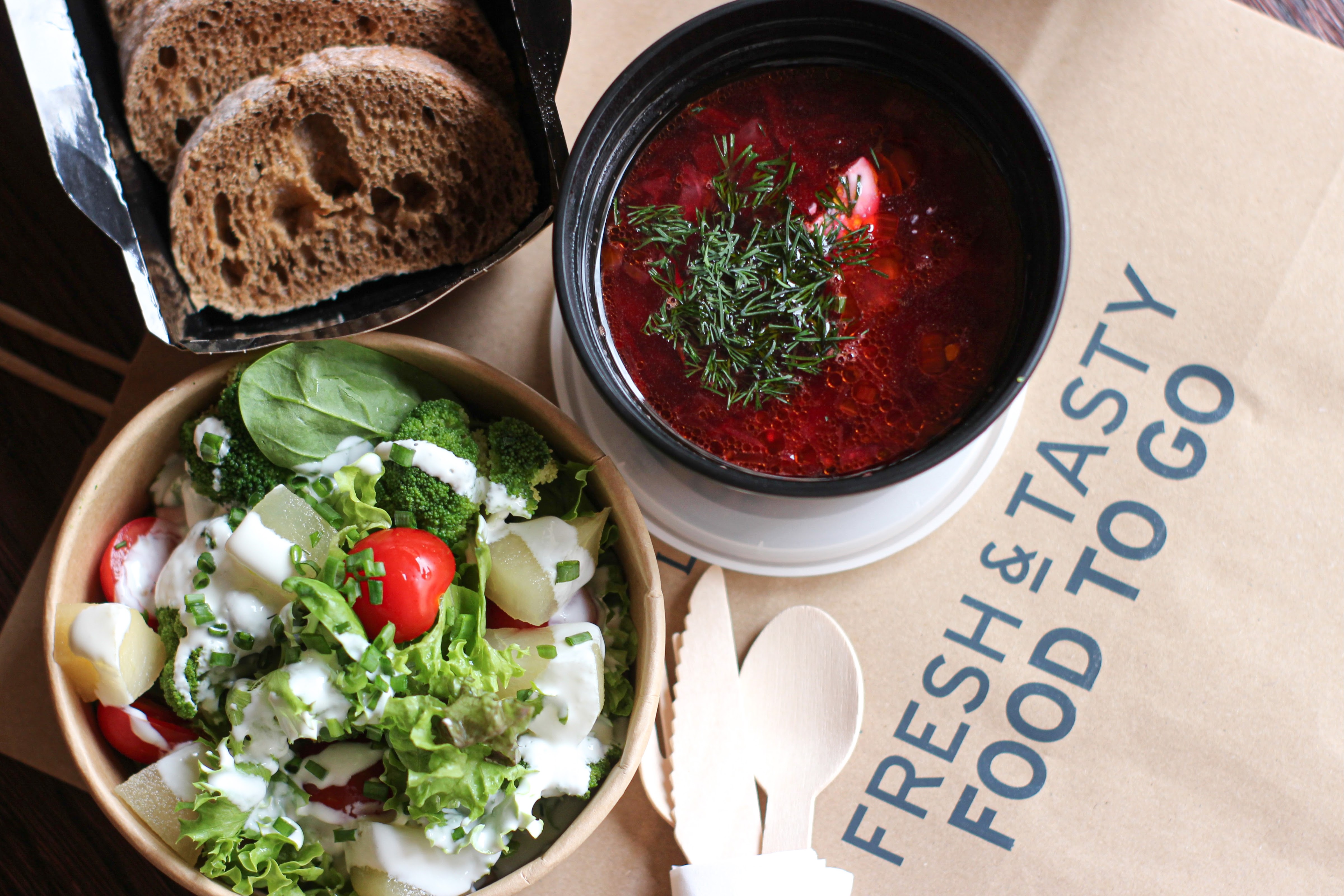 Leo Restaurant & Bar image 9