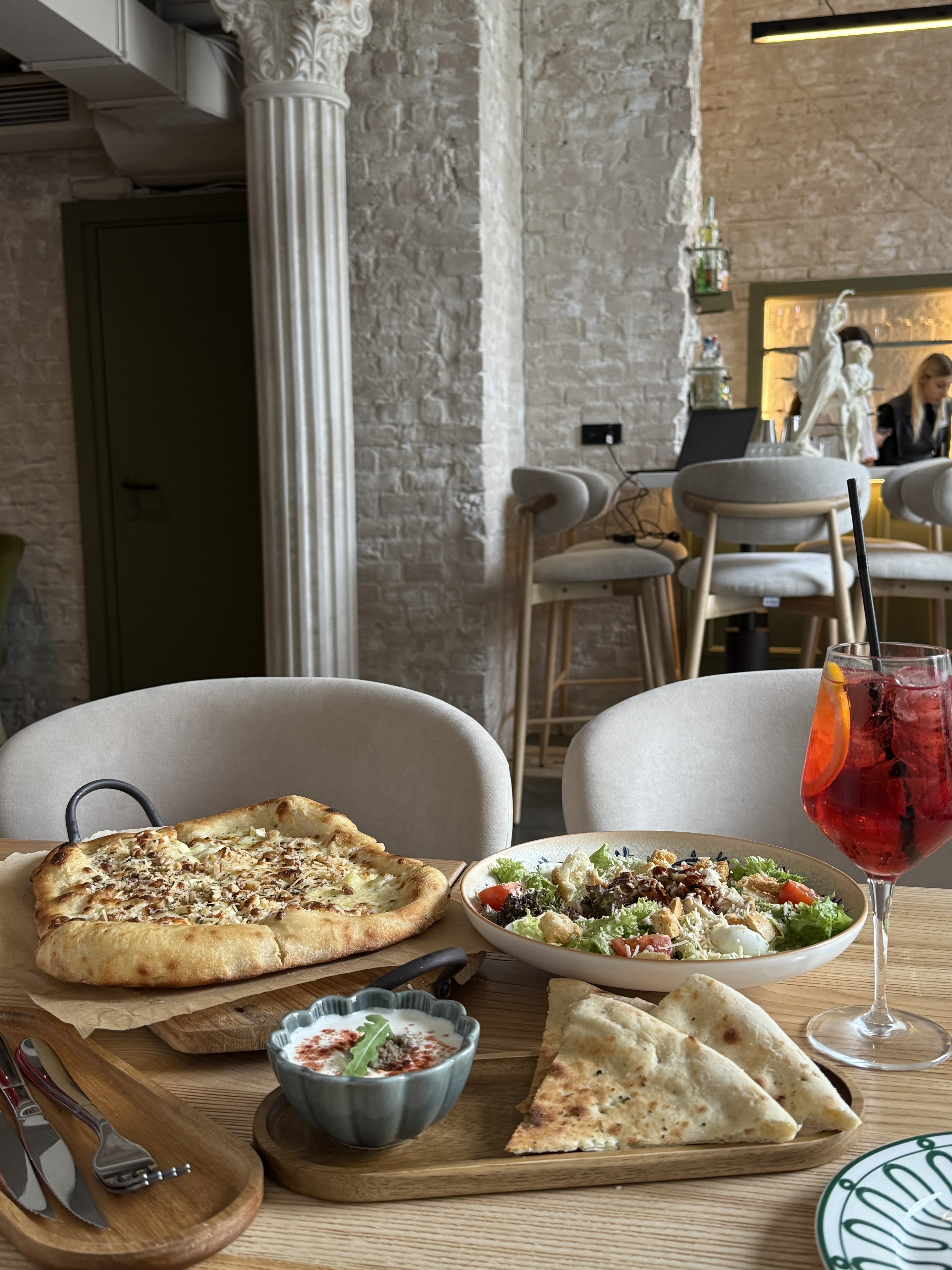 Tutti на Соборній image 6