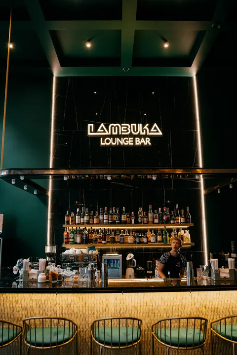 Lambuka lounge bar image 1
