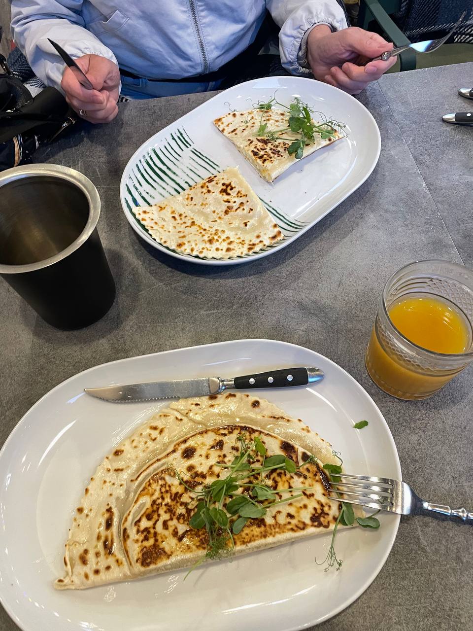 Чотири Чебуреки. Prosecco Bar image 4