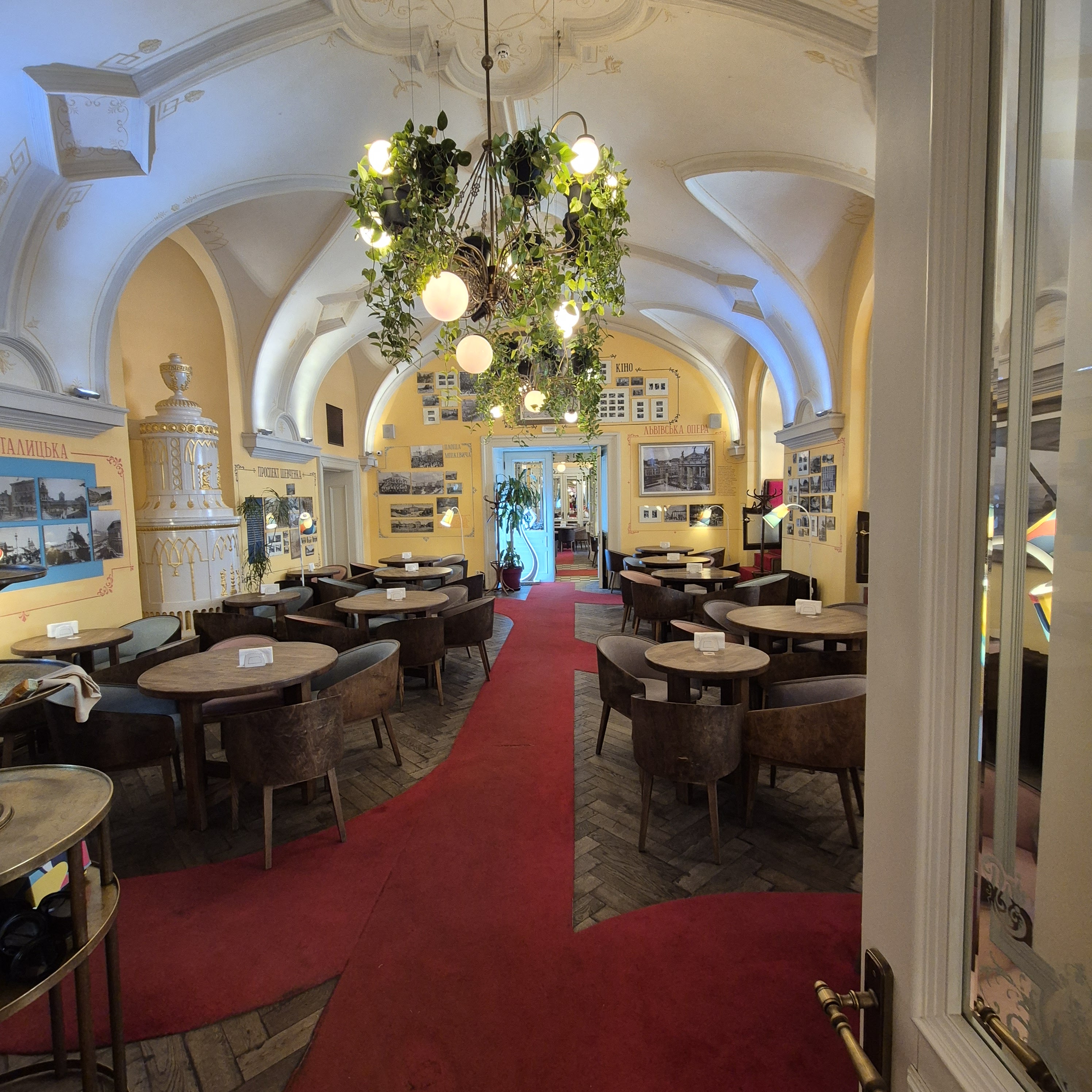 Grand Cafe Leopolis image 7