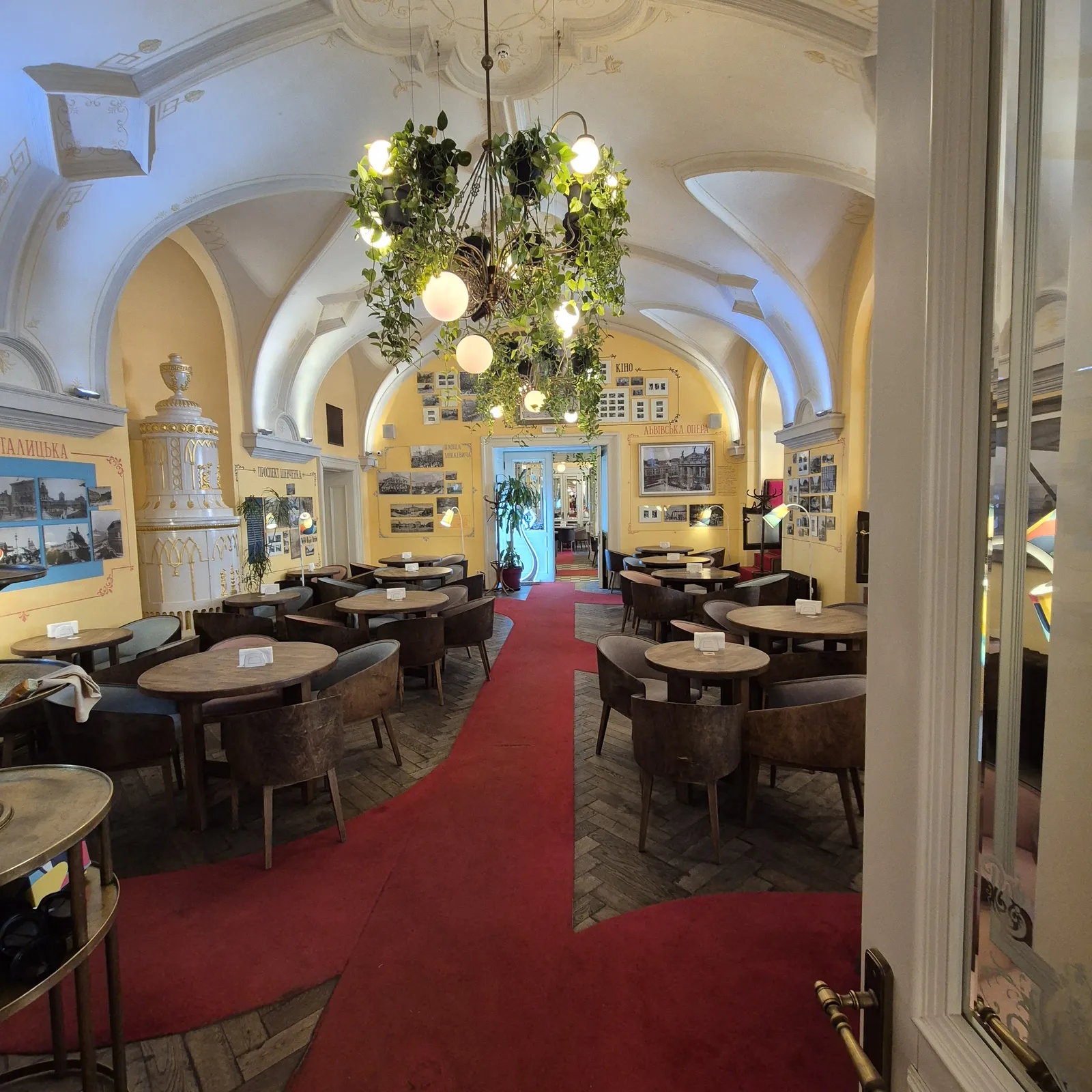 Grand Cafe Leopolis image 7