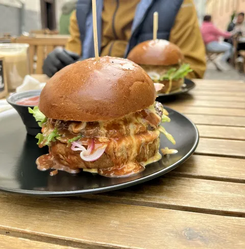 Добрий Друг на площі Ринок паб Львів pub Lviv image 8