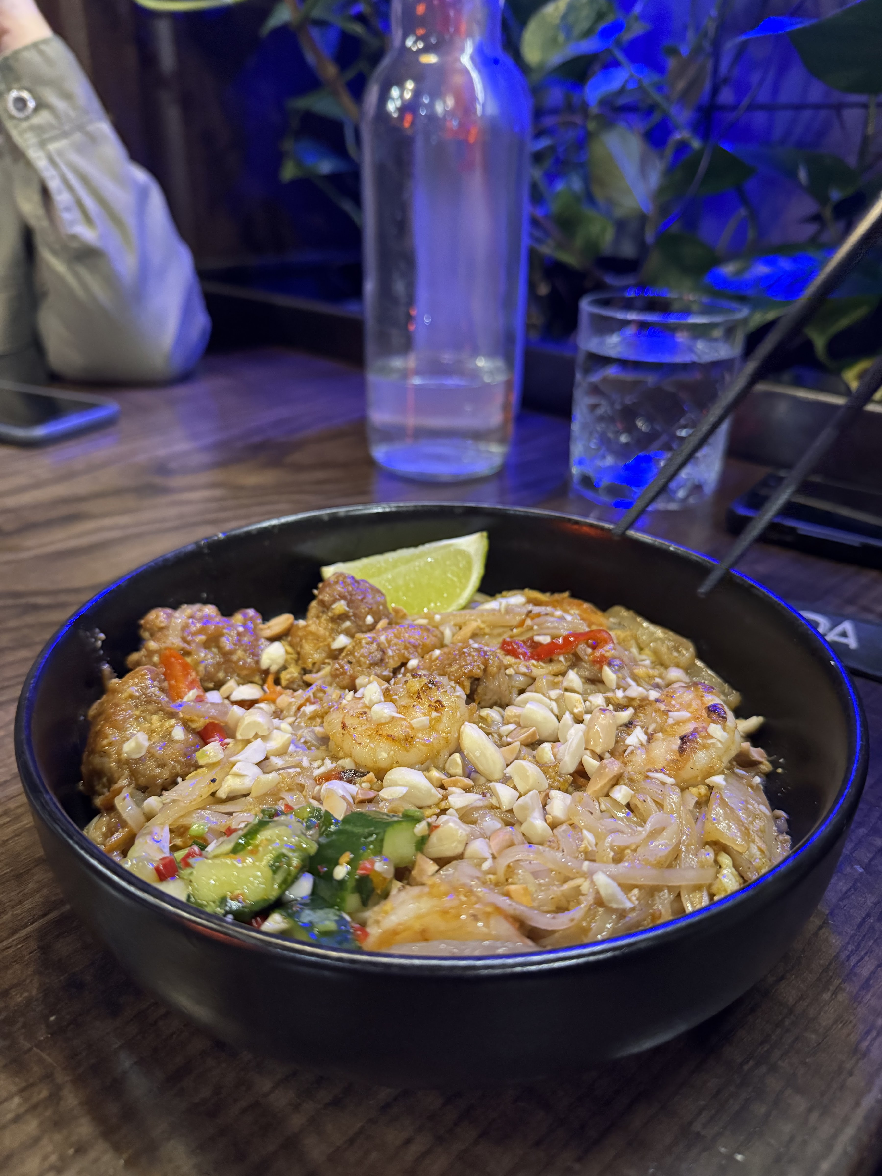 Noa guest Emily - Ресторан азійської кухні Львів image 6