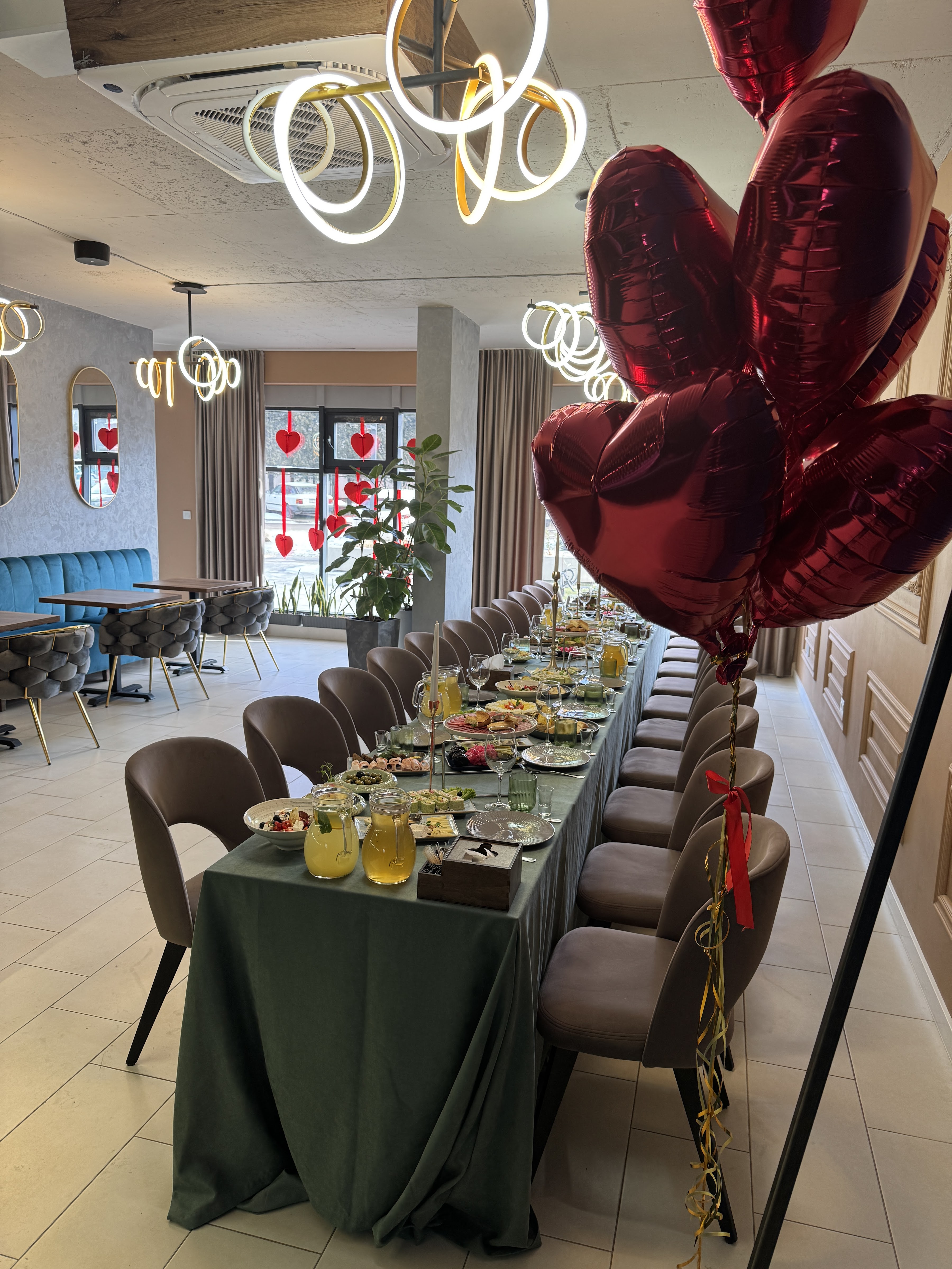 Сімейний ресторан «Фабрика піци» est. 2019 image 4