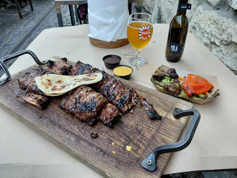 Ribs Restaurant "At Arsenal" image 4
