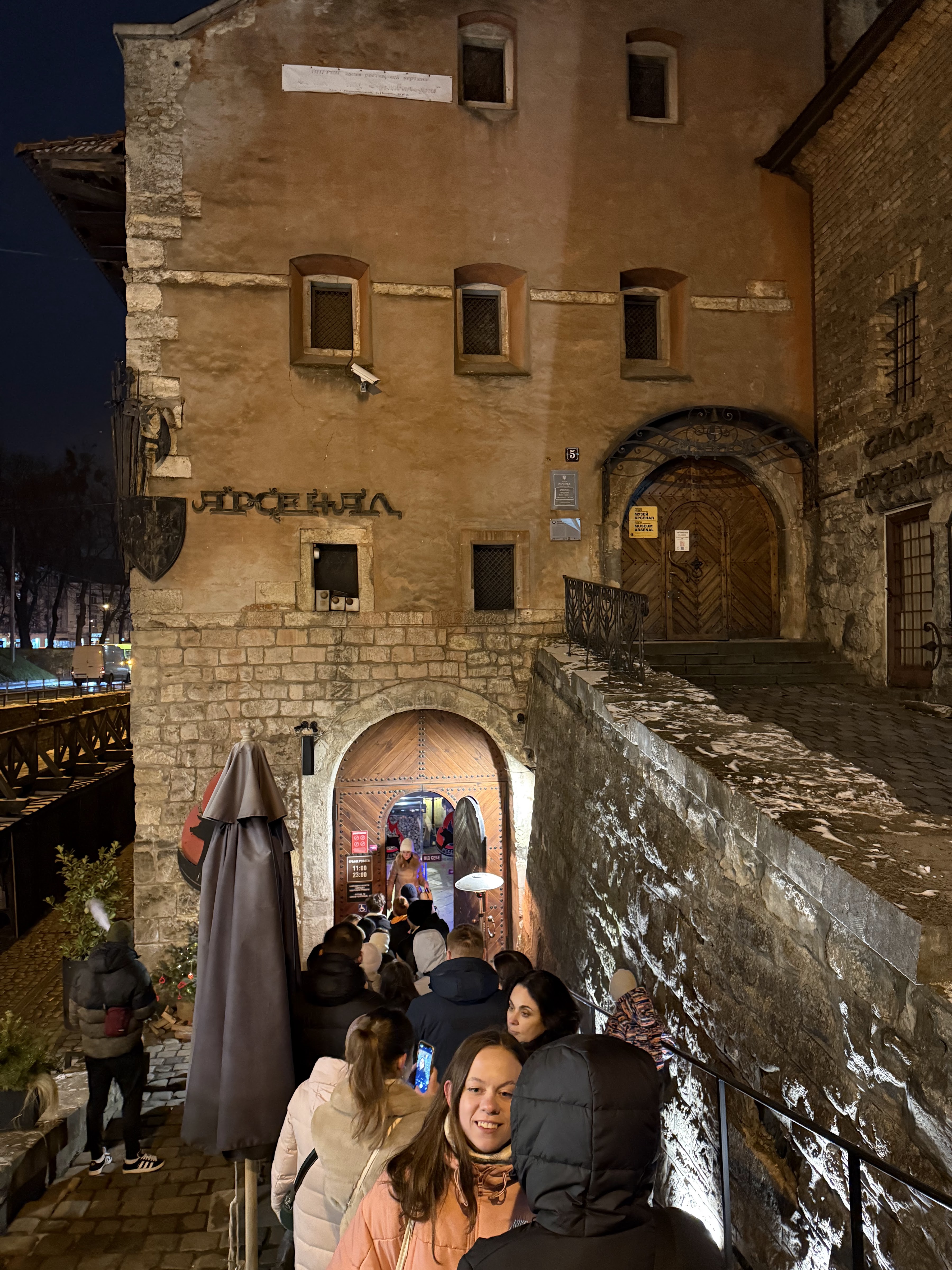 Ribs Restaurant "At Arsenal" image 10