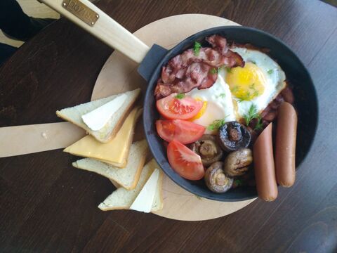 Gastropub "Pate" image 5