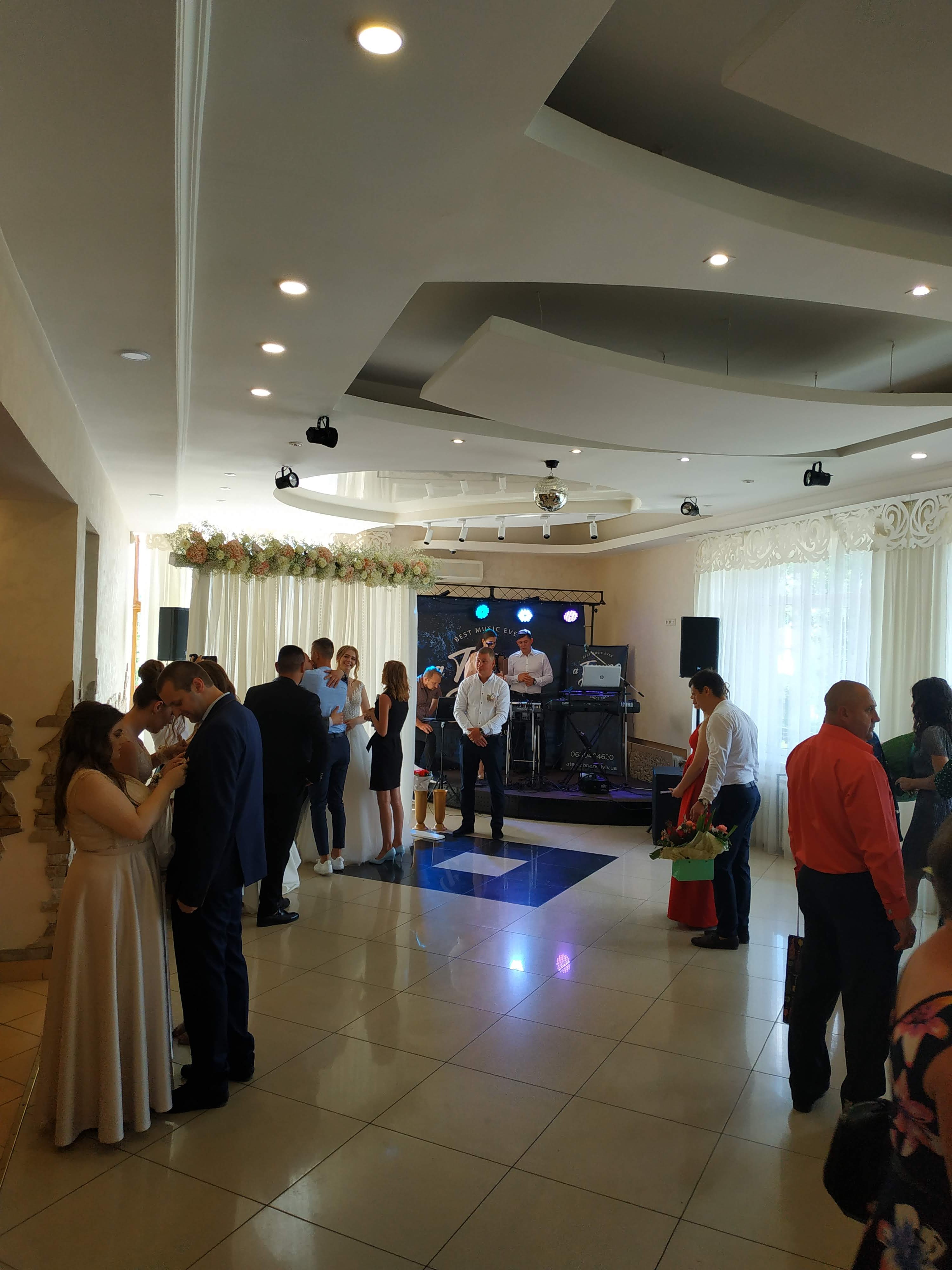 Restoran Malekhiv image 6