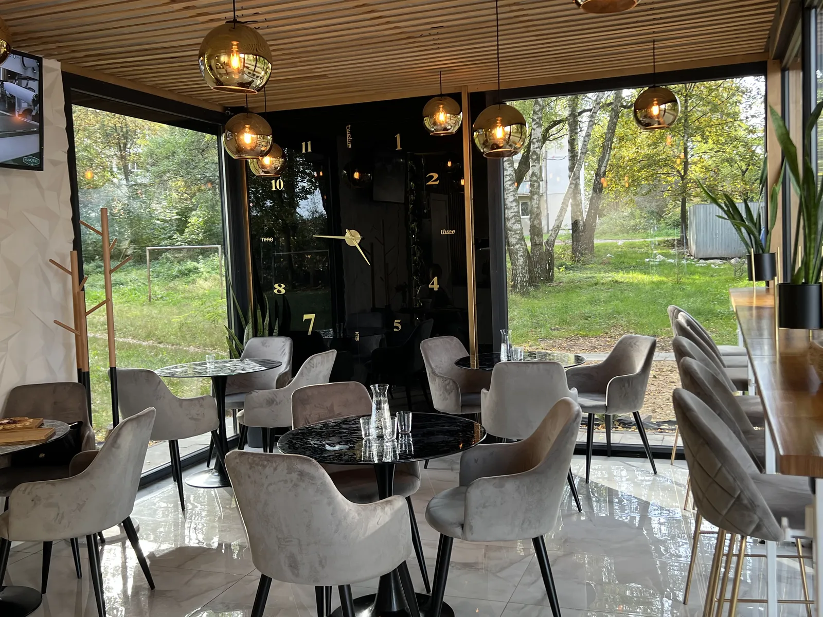 Norway-CafeBakery image 4