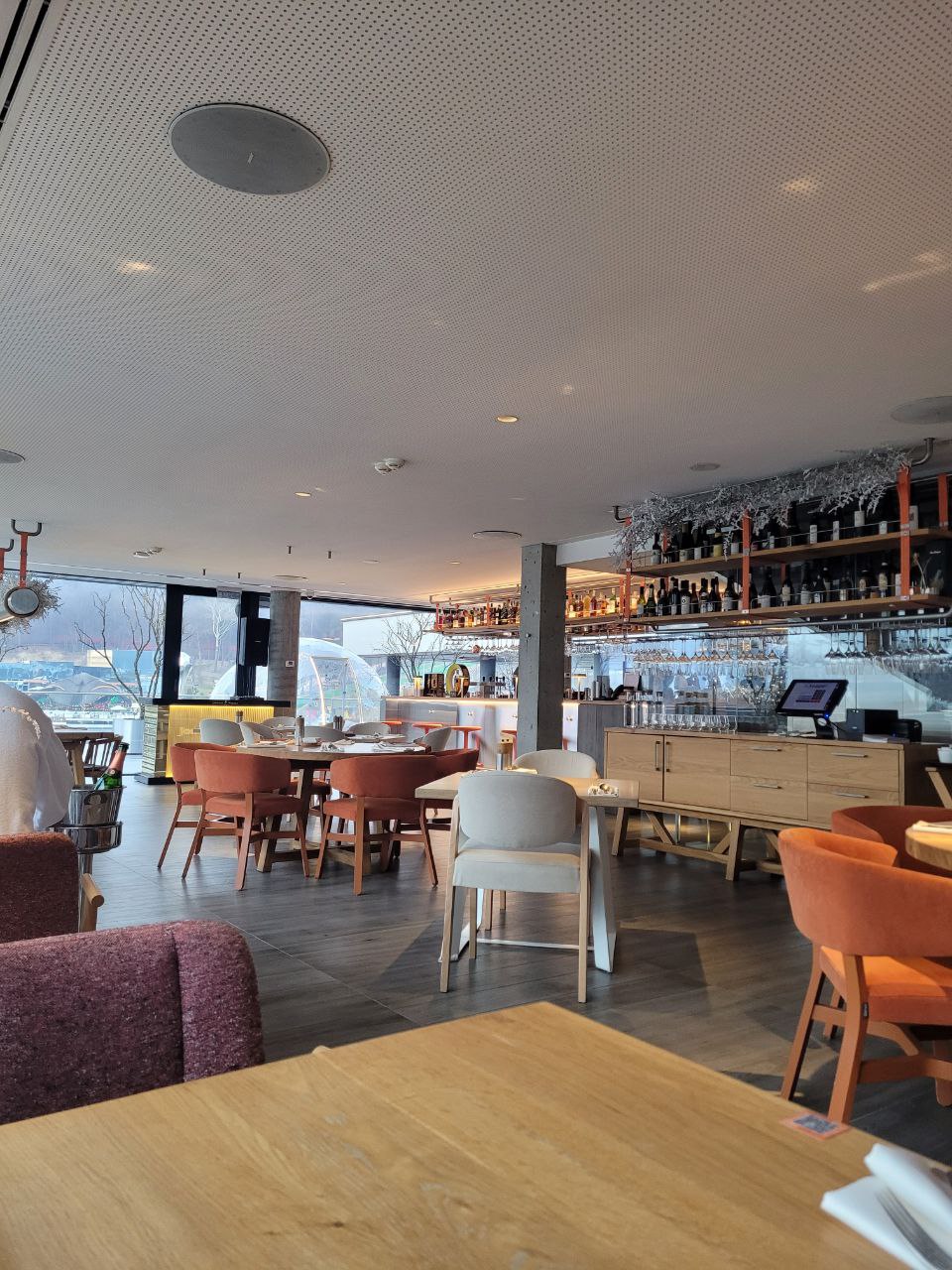 CHILLY Food&Bar image 3