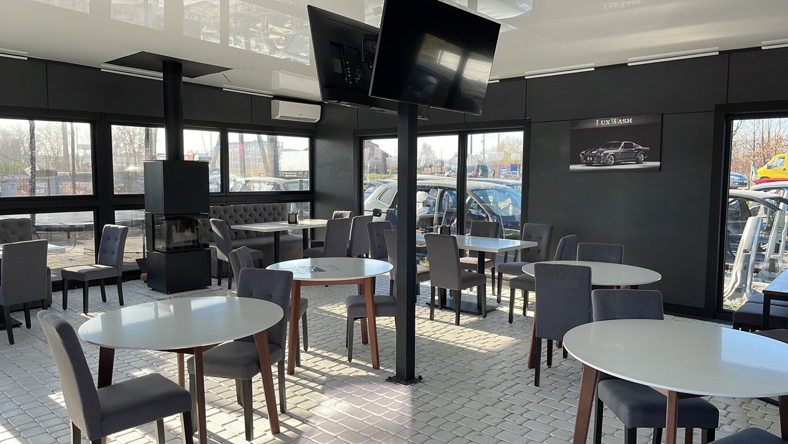 Люкс кафе - Lux cafe image 1