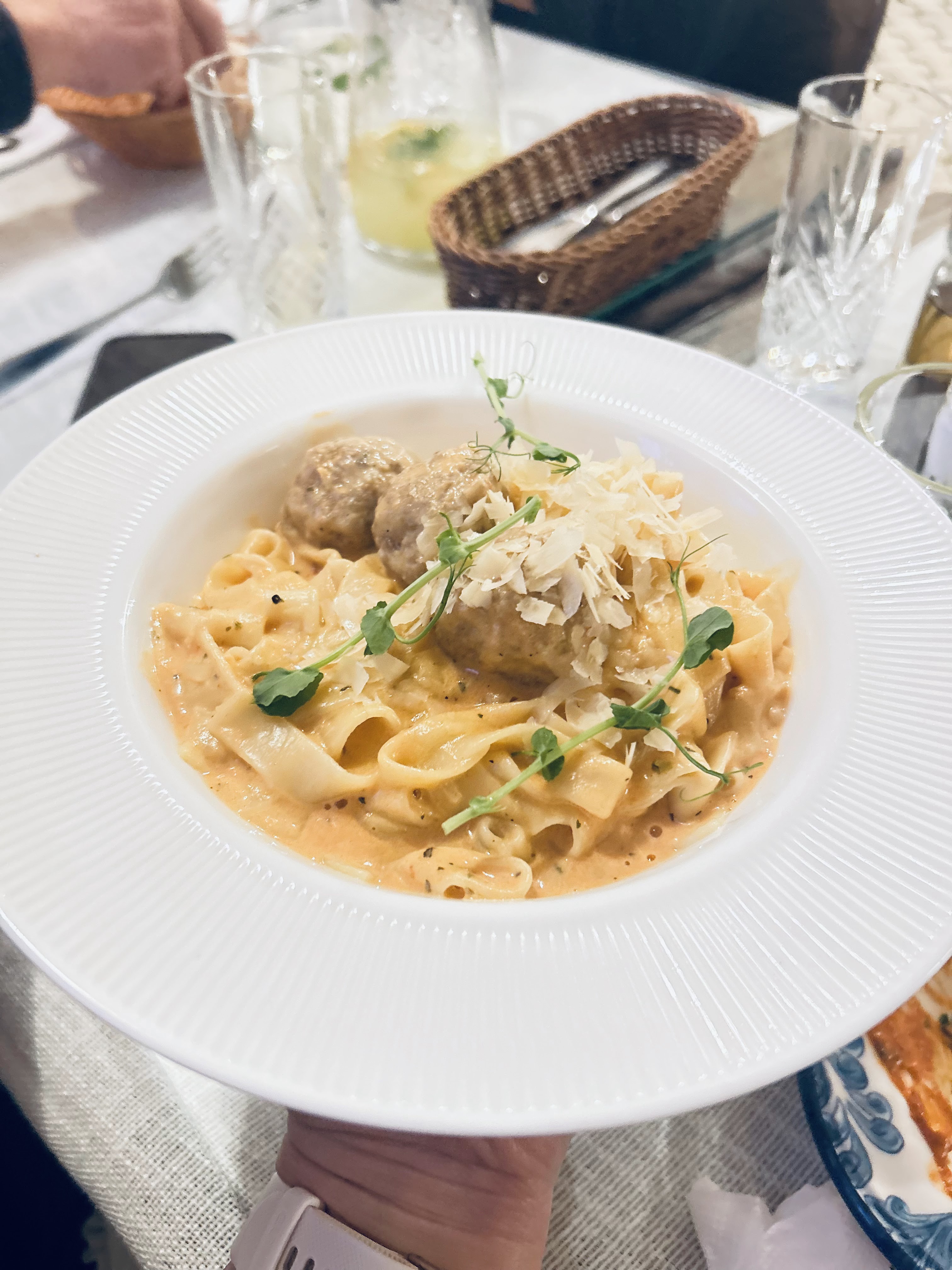 Акварель на площі image 7