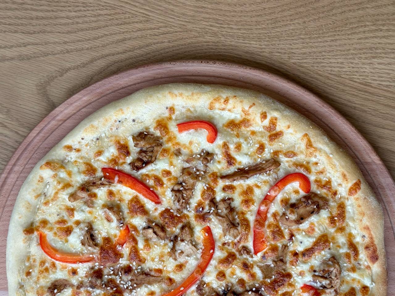 Terrace pizza&croissants image 5