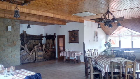 "Hostynnyy Dvir" image 4