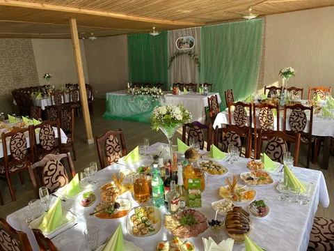 Restoran "Halytsʹka Sadyba" image 1