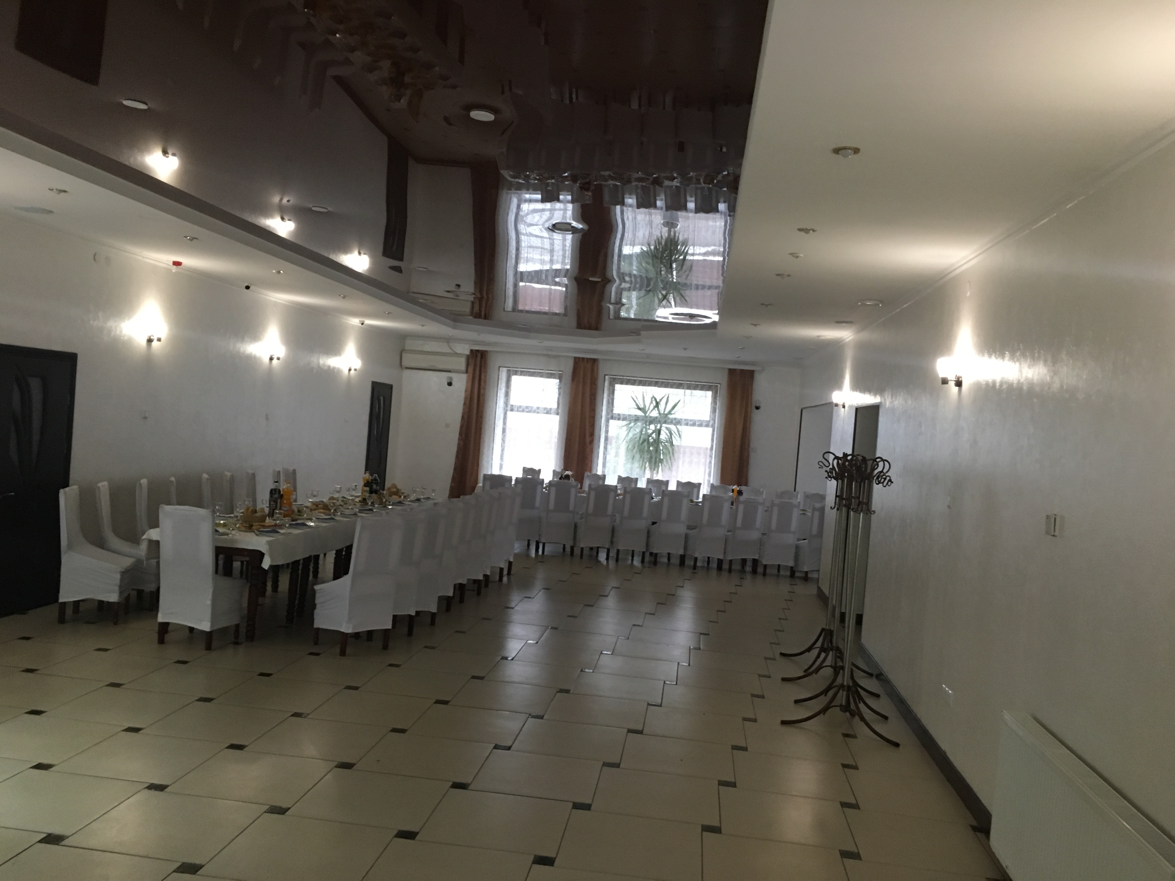 Snowdrop Restaurant image 10