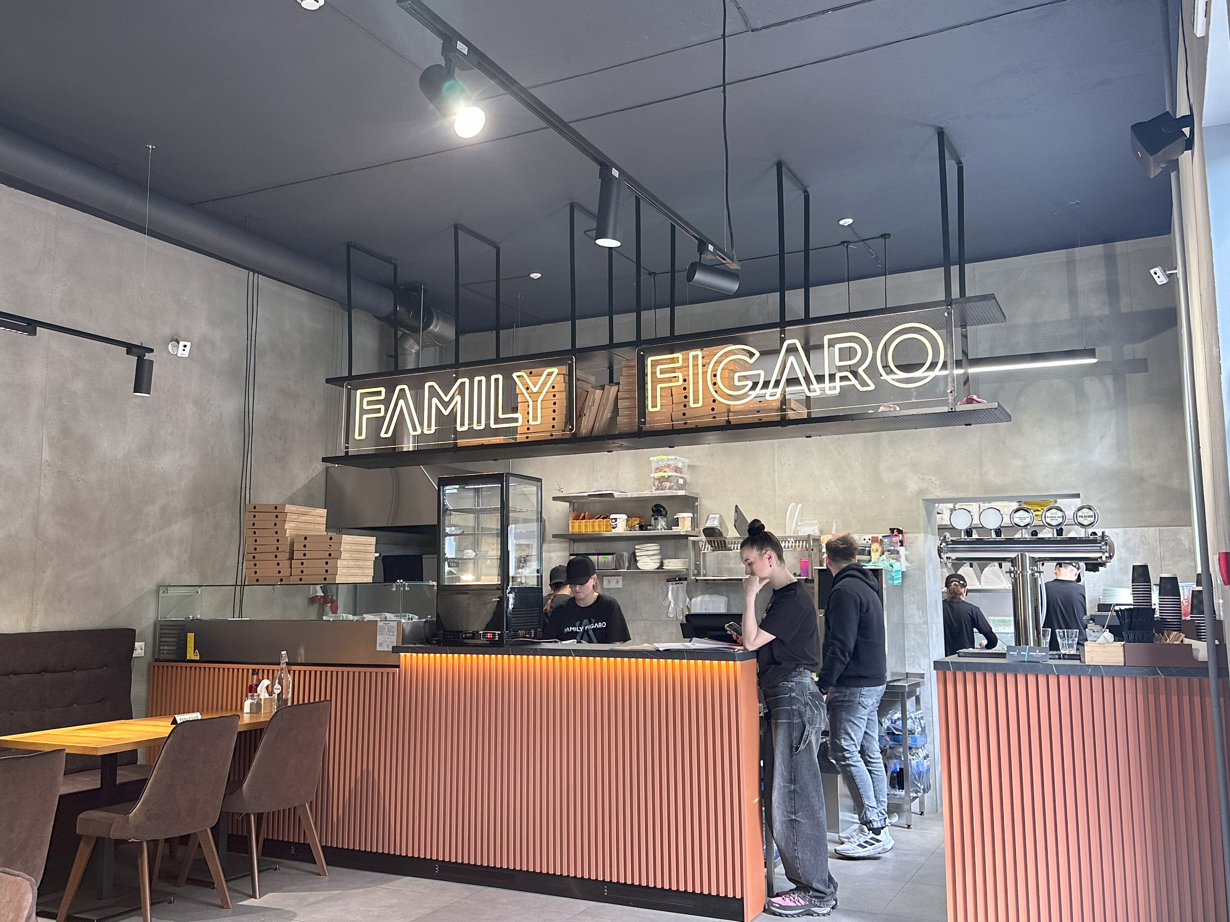 Family Figaro Сім'я Фігаро Шептицький вул. Шевченка 17 image 7