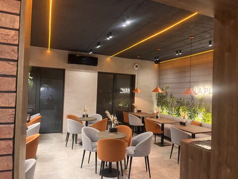 La Place image 4