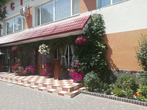Ukraїnochka image 1