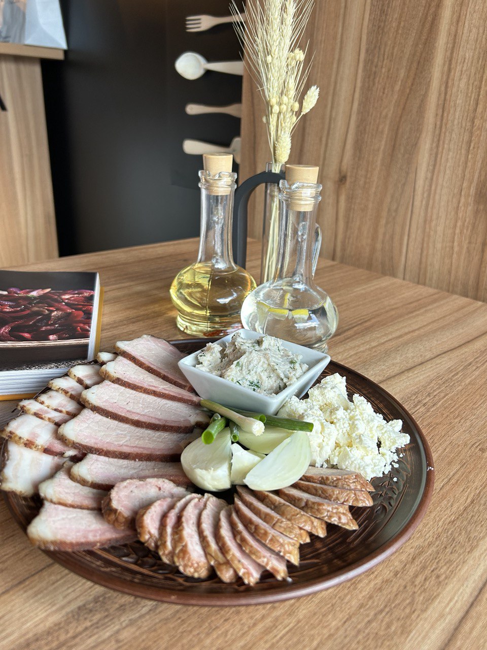 КОЧЕРГА «KOCHERHA» Ресторація з гуцульським серцем image 2