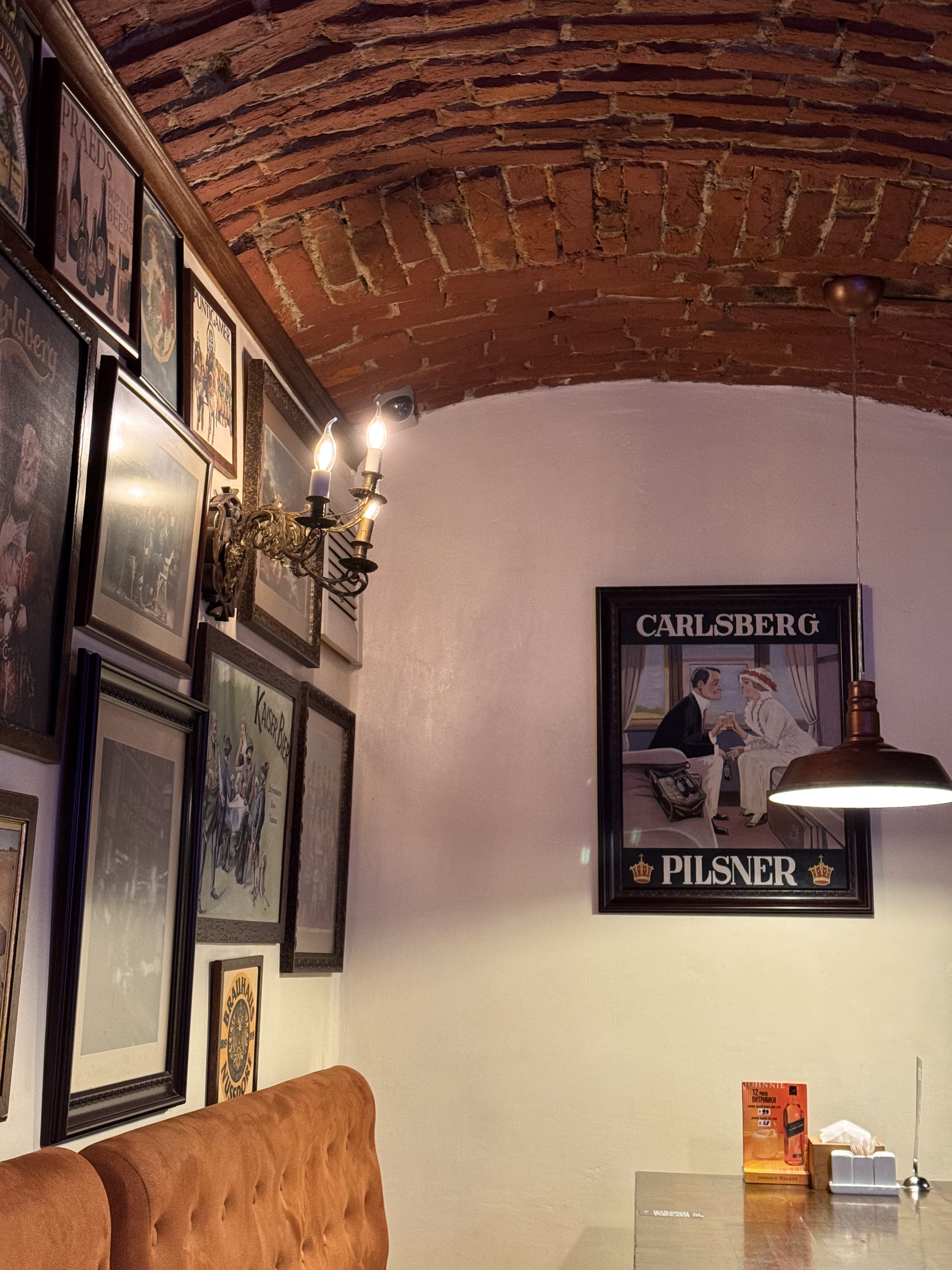 Biblioteka Pub image 6